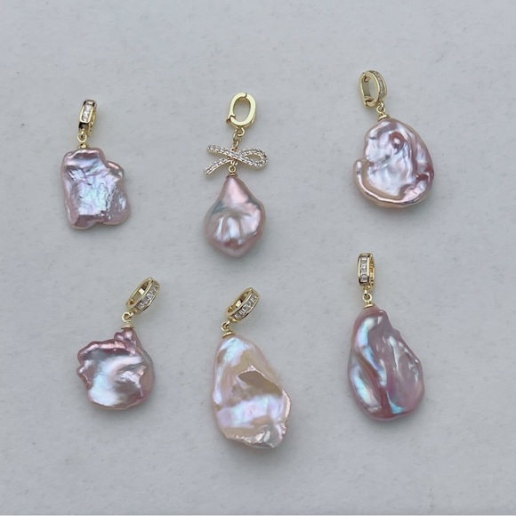 Jewelry - N76 Handmade Freshwater Baroque Pearl Detachable Pendant